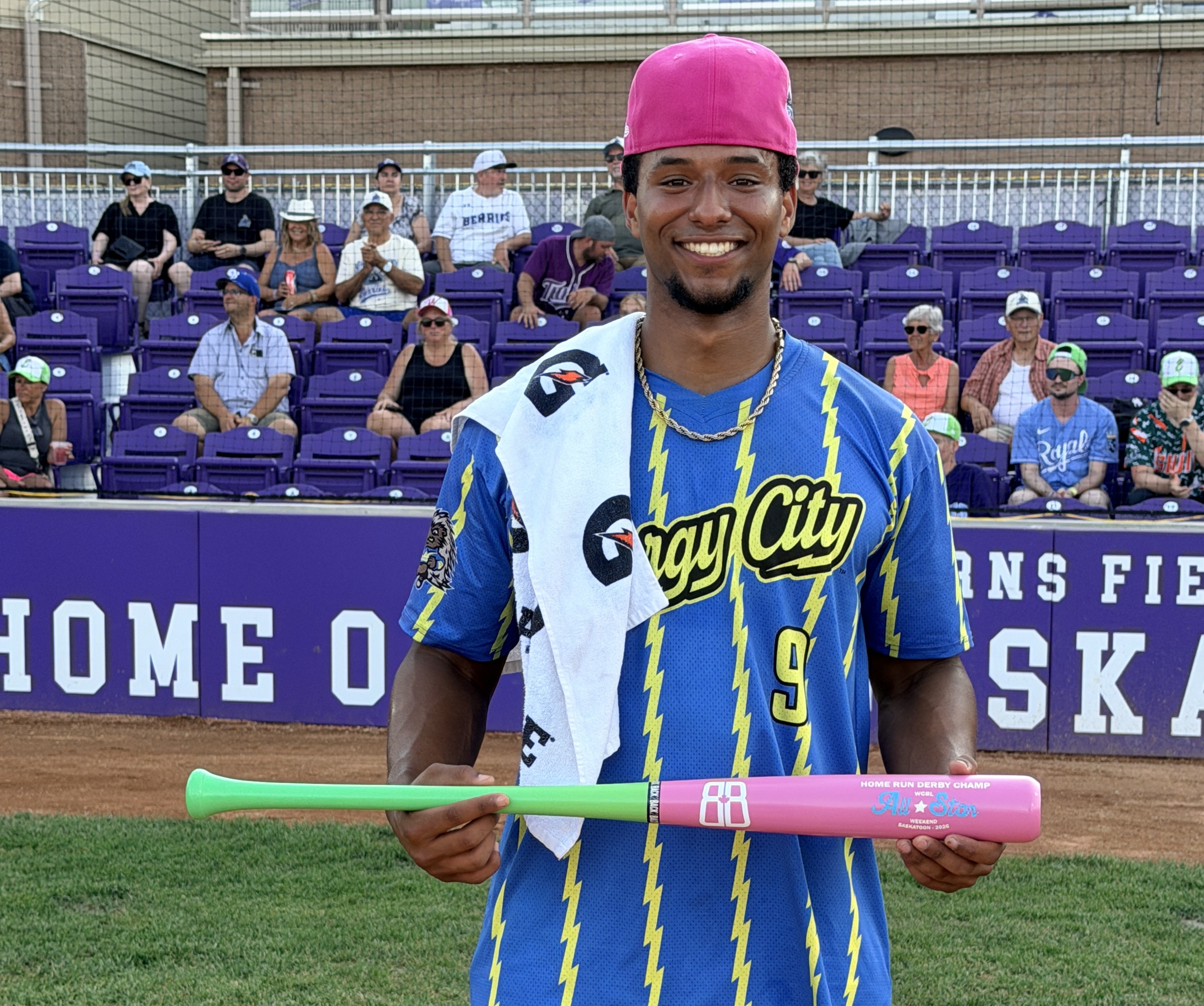 Simmons Wins HR Derby